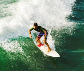 巴萨火力全开创纪录，连续36场西甲破门追平队史传奇